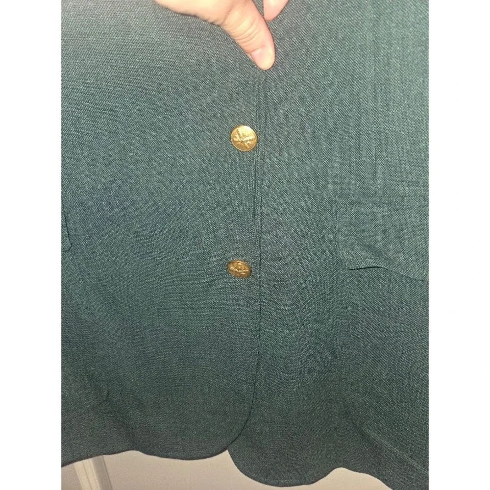 Hunt Valley Mens Green Two Button Blazer Sport Coat Gold Crest Buttons USA Made